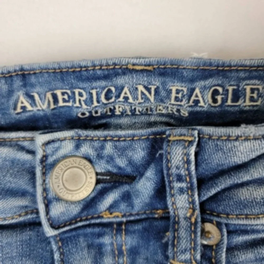 American Eagle Outfitters Womens Jean Shorts Blue Distressed Frayed Low Rise 2